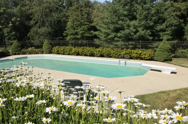 Cost of Concrete Deck Installation in Marion