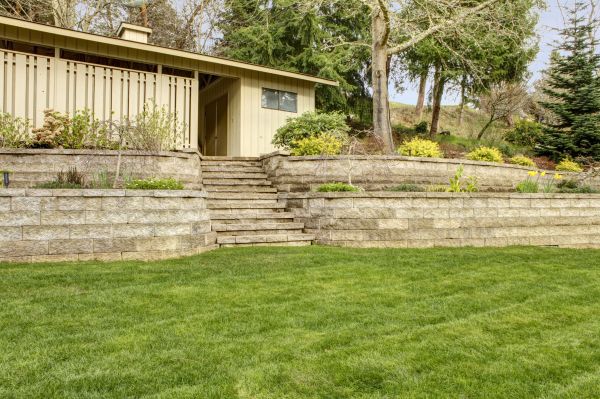 Cost of Retaining Wall Construction in Marion