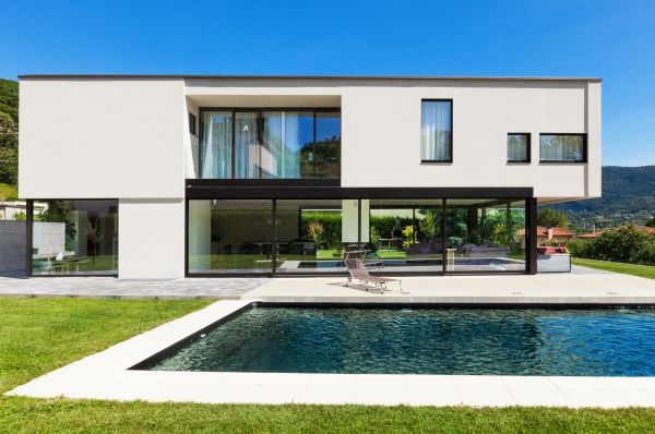 Cost of Poolside Concrete Construction in Marion