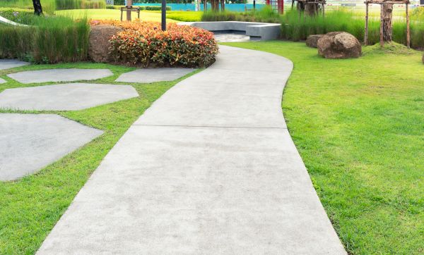 Cost of Concrete Sidewalk Installation in Marion